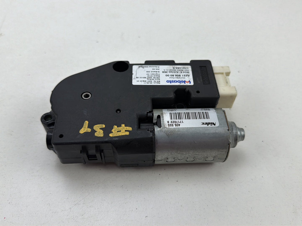 2007-2013 Mercedes-Benz S-Class W221 Sun Roof Motor A2219066000 OEM