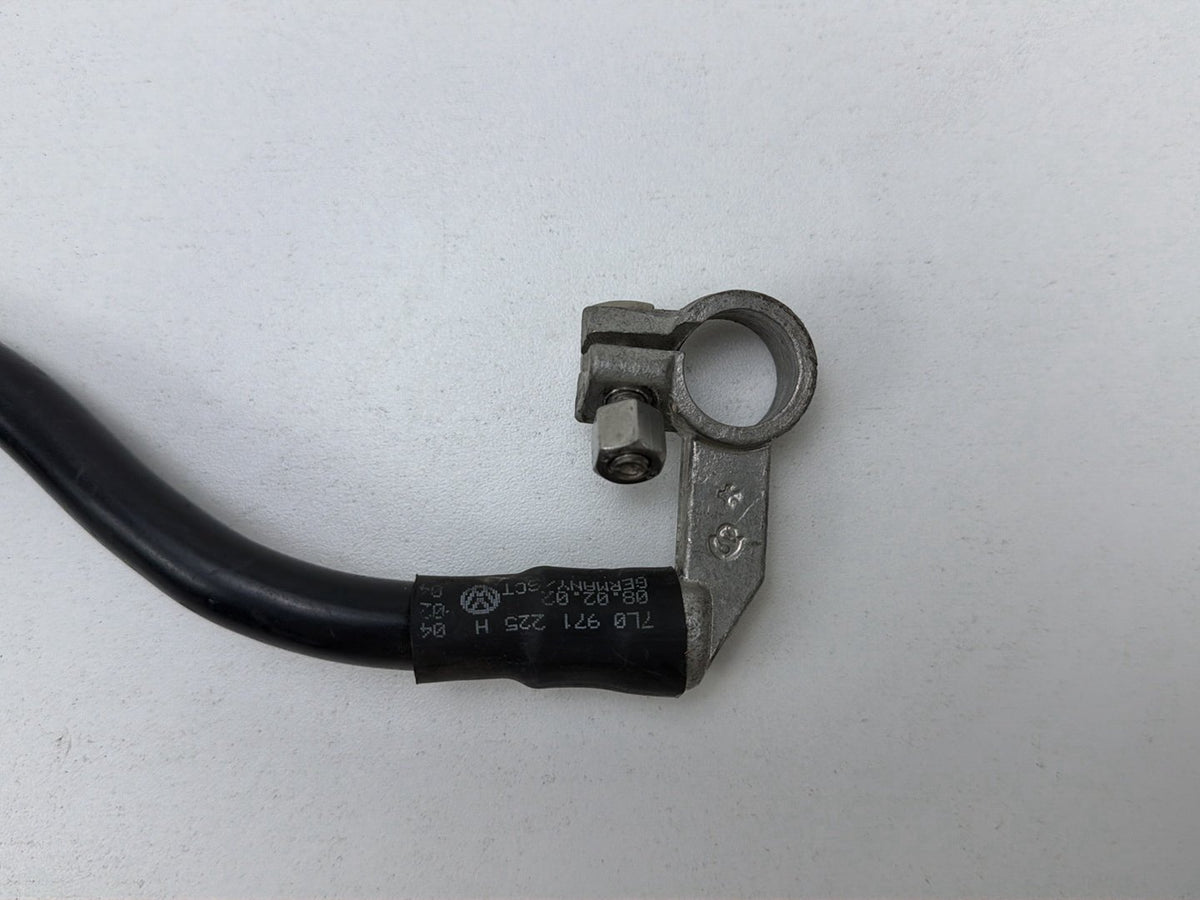 2003-2006 Porsche Cayenne Positive Battery Terminal Cable Wire 7L0971225H OEM