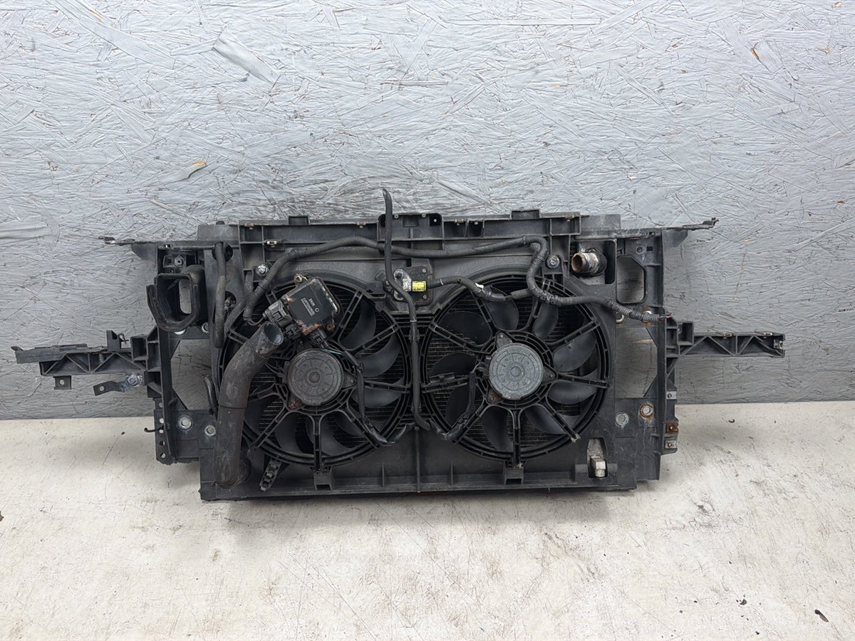 2010-2013 Infiniti G37 Front Engine Cooling Radiator & Fan Shroud Assy OEM