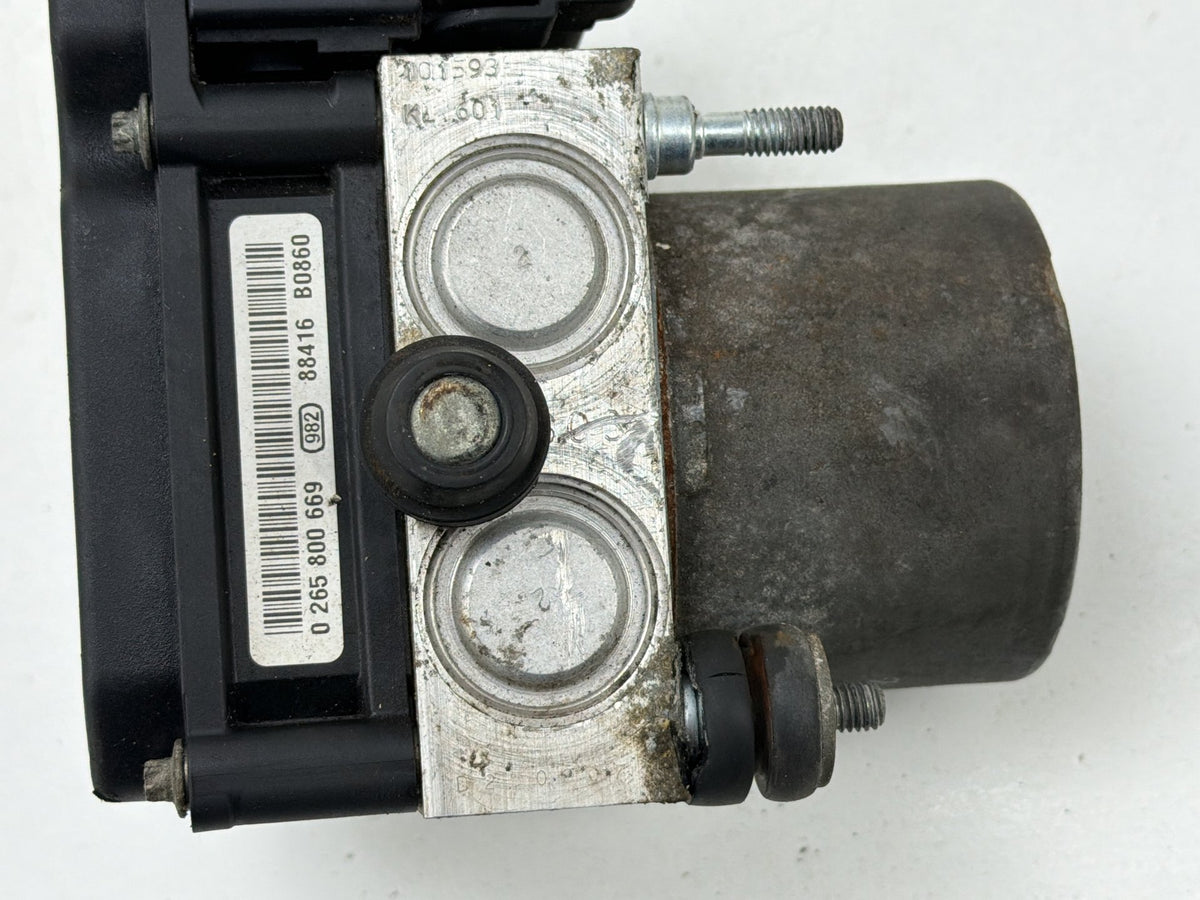 2008-2009 Nissan Altima 2.5L ABS Anti-Lock Brake Pump Module 0265800669 OEM