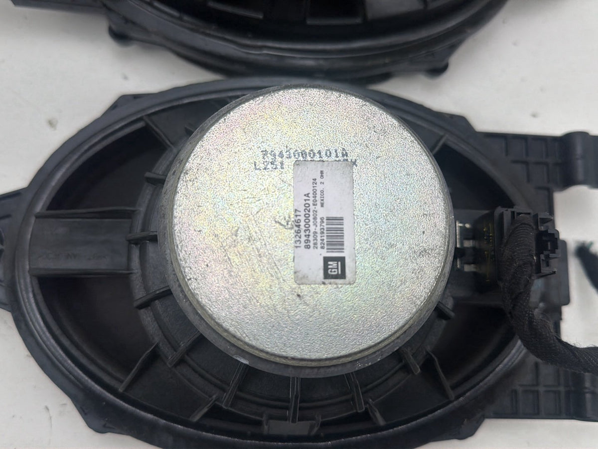 2012-2017 Toyota Camry Left Right Door Audio Speakers Pair 13264617 OEM