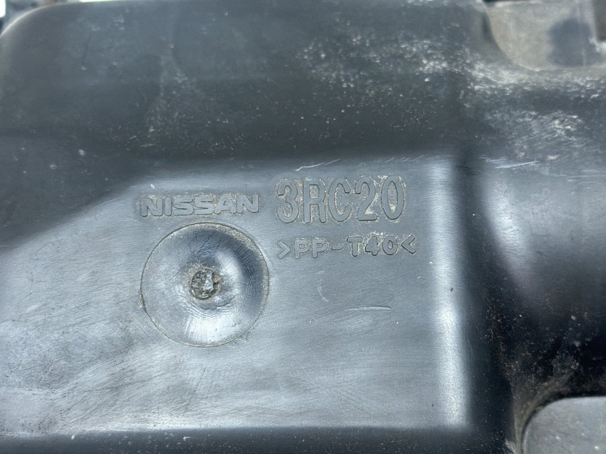 2013-2019 Nissan Sentra - Air Intake Cleaner Filter Housing Box 3RC20 OEM