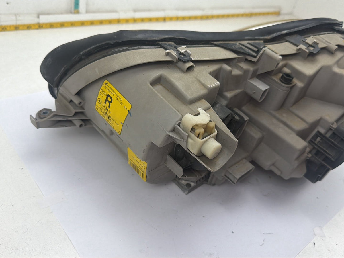 2003-2006 Mercedes CL-500Front Right Passenger Side Xenon HID Headlight OEM