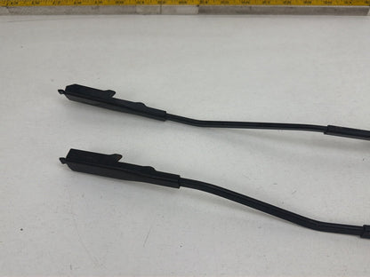 2012-2014 Ford Focus MK2 Windshield Wiper Arm Set CM5117527AD,CM5117526AD OEM