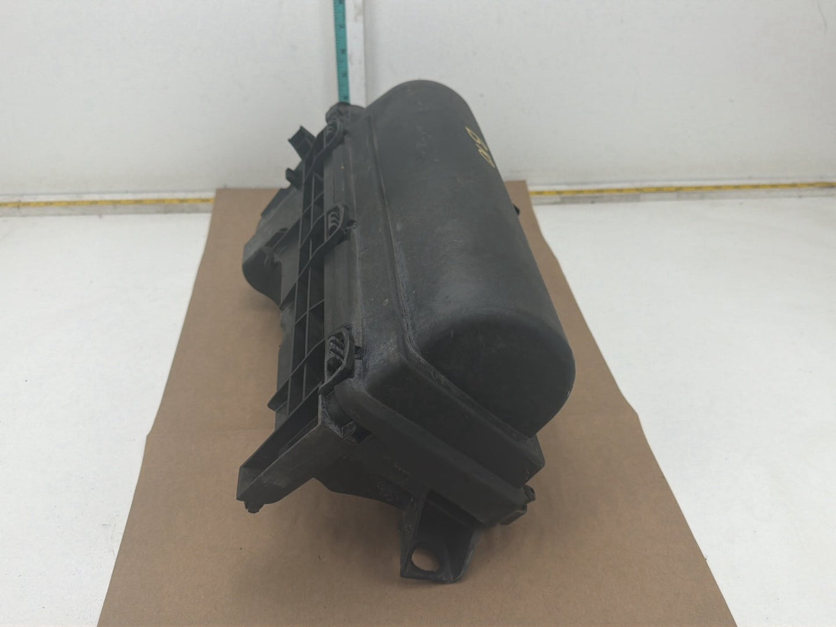 2007-2010 MINI Cooper R56 Turbo Engine Air Filter Intake Box Lid Housing OEM