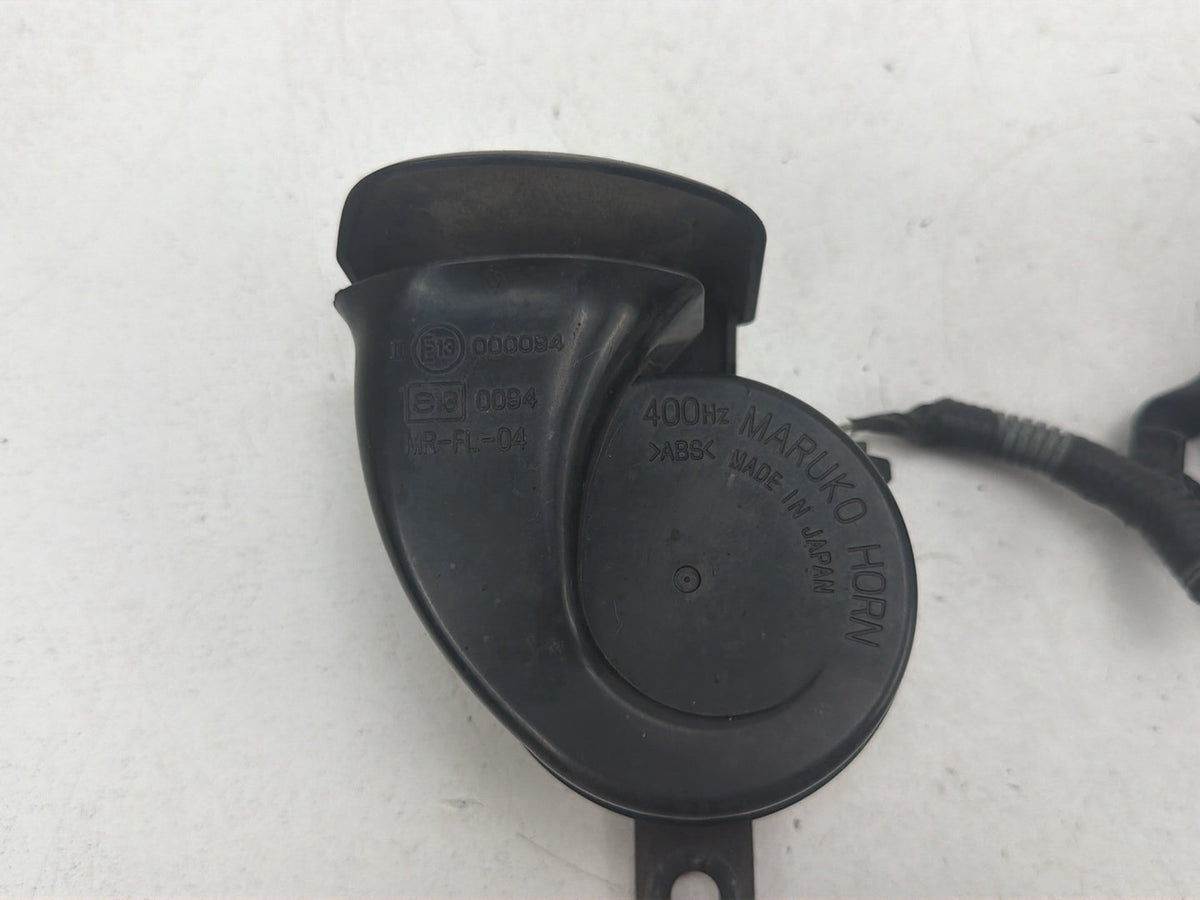 2003-2009 Toyota 4Runner Low Pitch Note Warning Signal Horn Assembly OEM