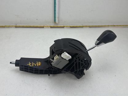 2015-2018 Toyota Sienna Automatic Transmission Shifter Selector Assembly OEM