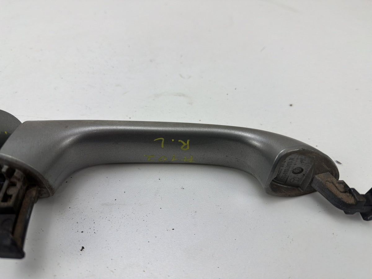 2006-2013 Mercedes-Benz R350 Rear Left Driver Side Exterior Door Handle OEM