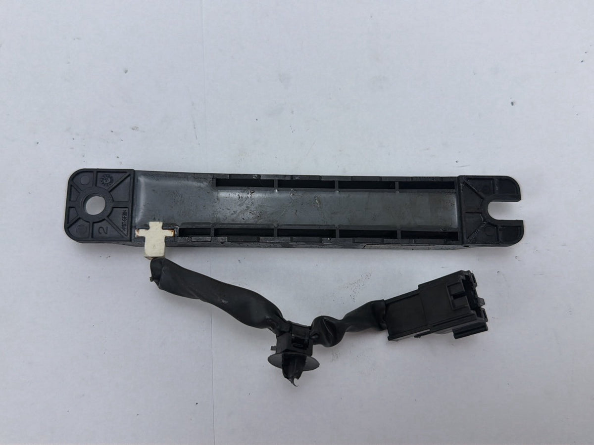 2015-2021 Kia Sedona Keyless Entry Antenna Receiver Module 95421-A9120 OEM