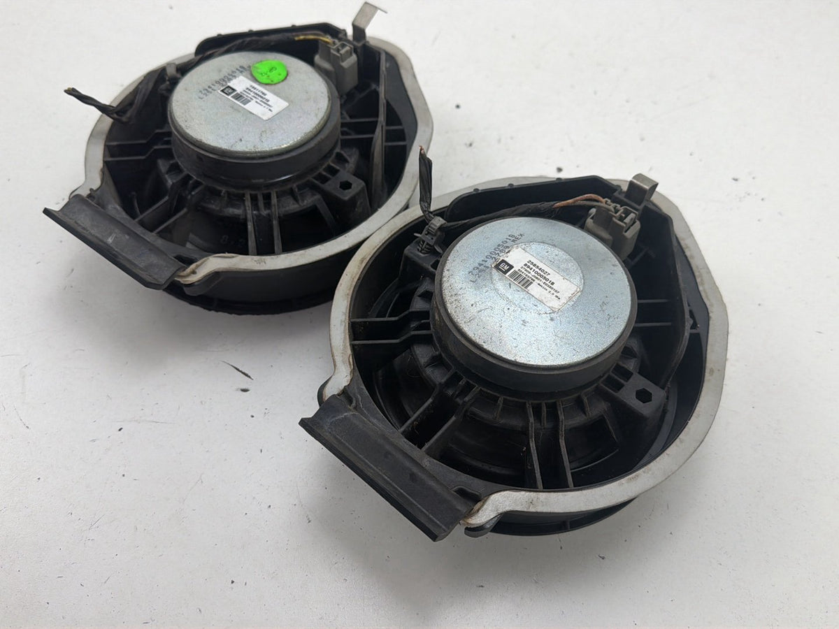 2010-2016 Buick LaCrosse Rear Front Left Side Audio Speakers Pair 15911768 OEM