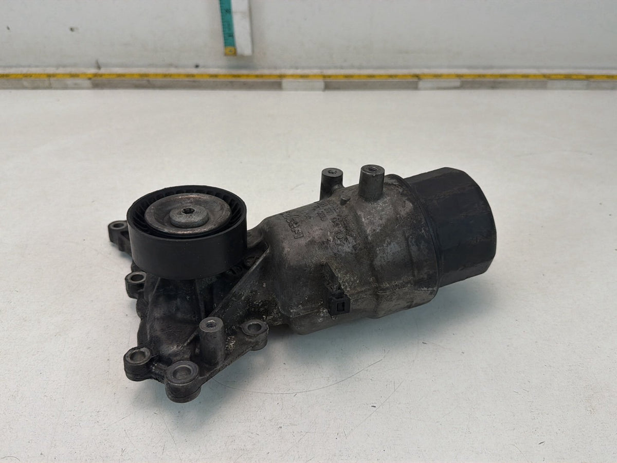 2012-2017 Mercedes-Benz S-Class W221 Engine Oil Filter Housing A2781800410 OEM
