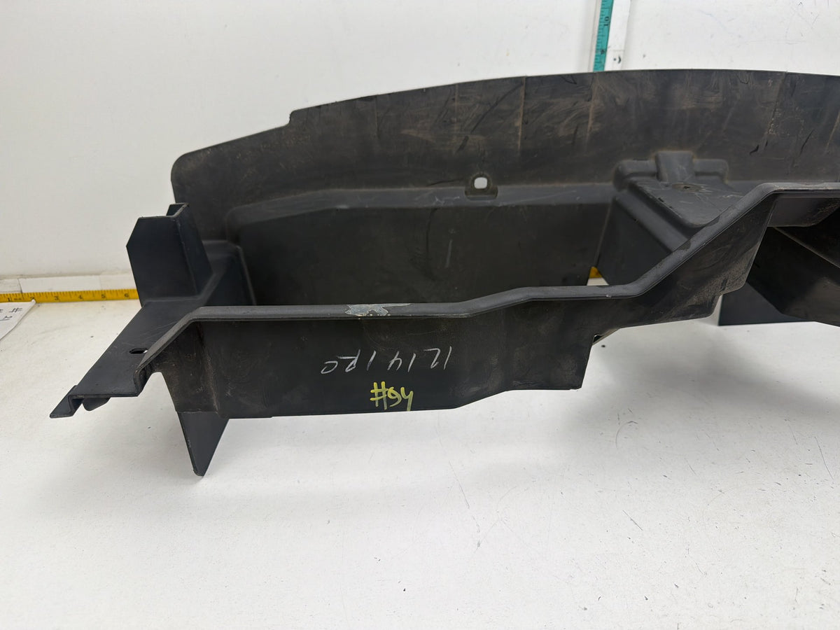 2003-2006 Lincoln Navigator U228 Radiator Upper Cover Panel Air Deflector OEM