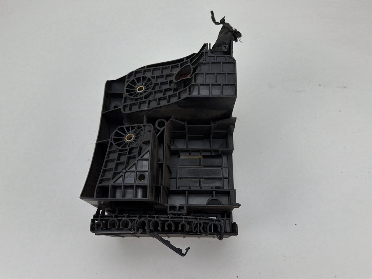 2013-2017 Volkswagen Tiguan Fuse Box 6358-1291 OEM