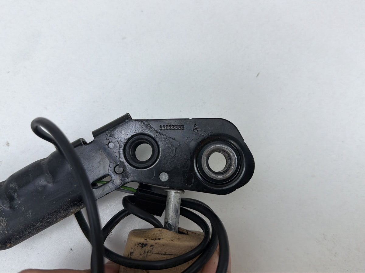 2007-2013 Mercedes-Benz S-Class W221-Front Right Seat Belt Buckle 2218601869 OEM