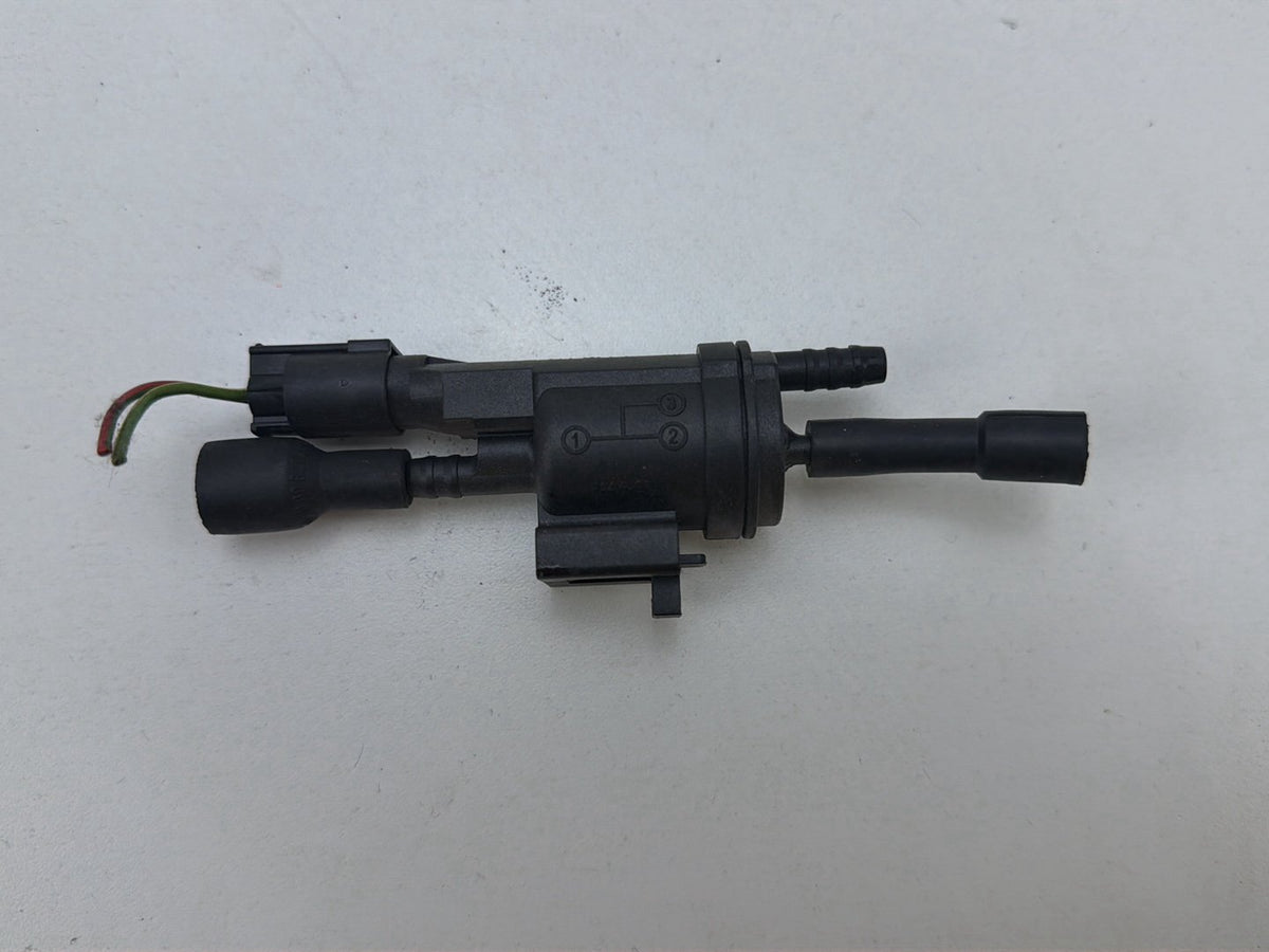 2007-2013 Mercedes-Benz S-Class W221 EGR Change Over Vacuum Solenoid Valve OEM