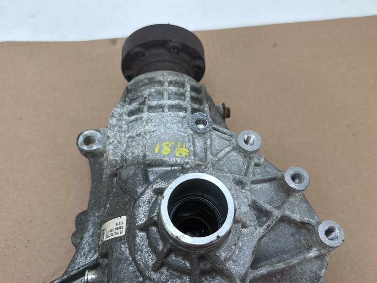 2014-2017 Maserati Ghibli Front Differential Carrier Axle 06700326720 OEM
