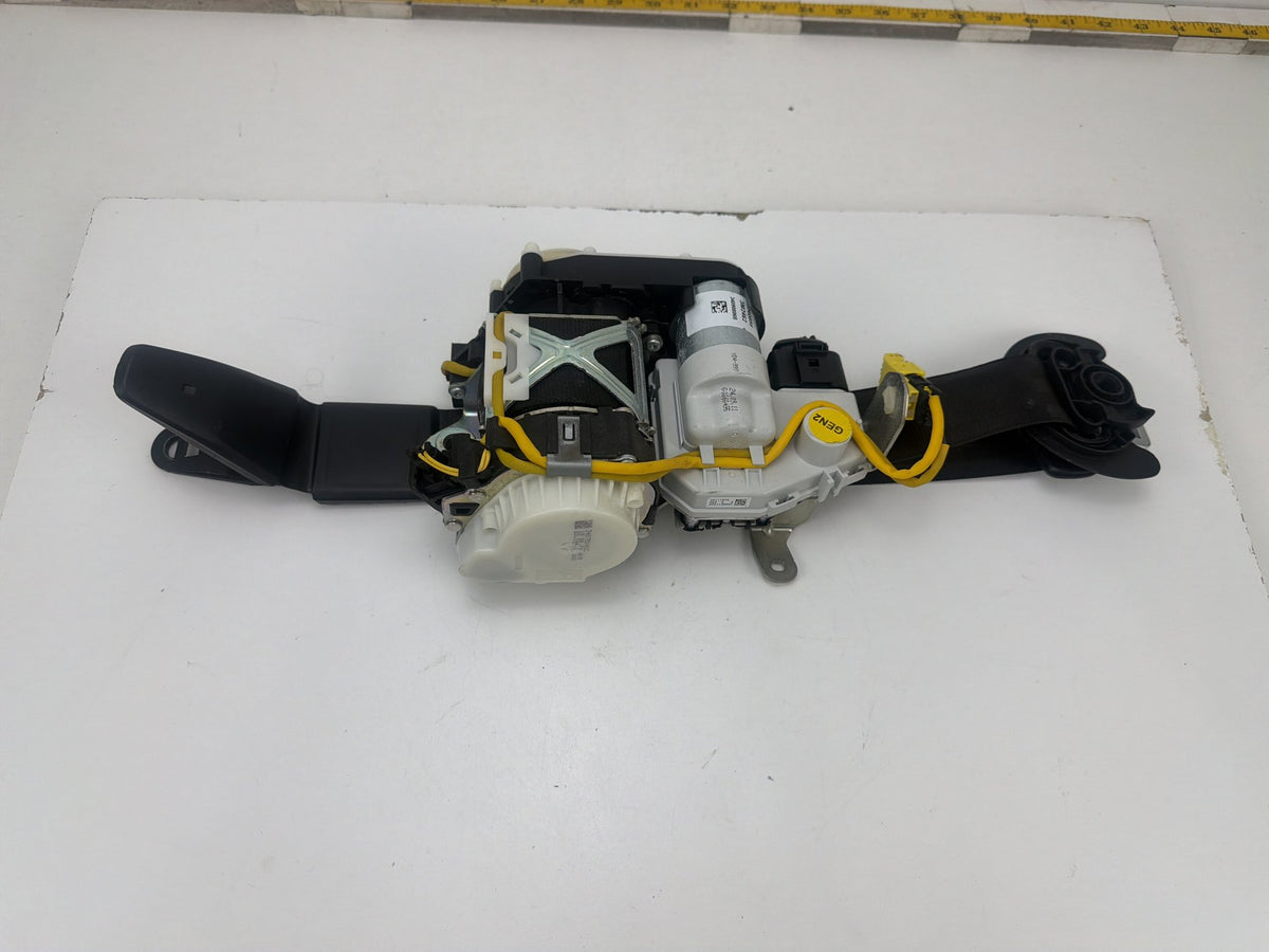 2012-2018 Audi A7 Quattro Front Left Driver Side Seat Belt 34075041C OEM