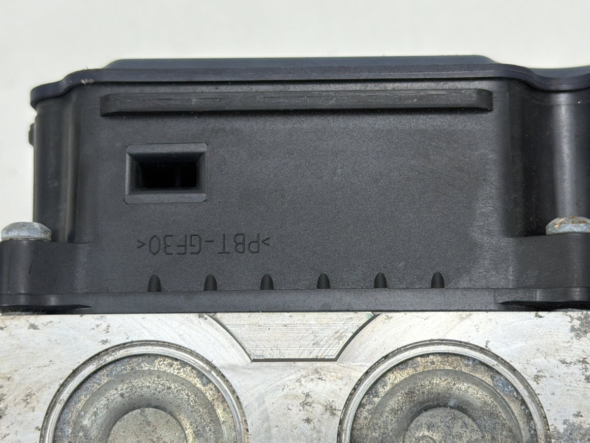 2012 Jeep Grand Cherokee ABS Anti-Lock Brake Pump Control Module 68164629AA OEM