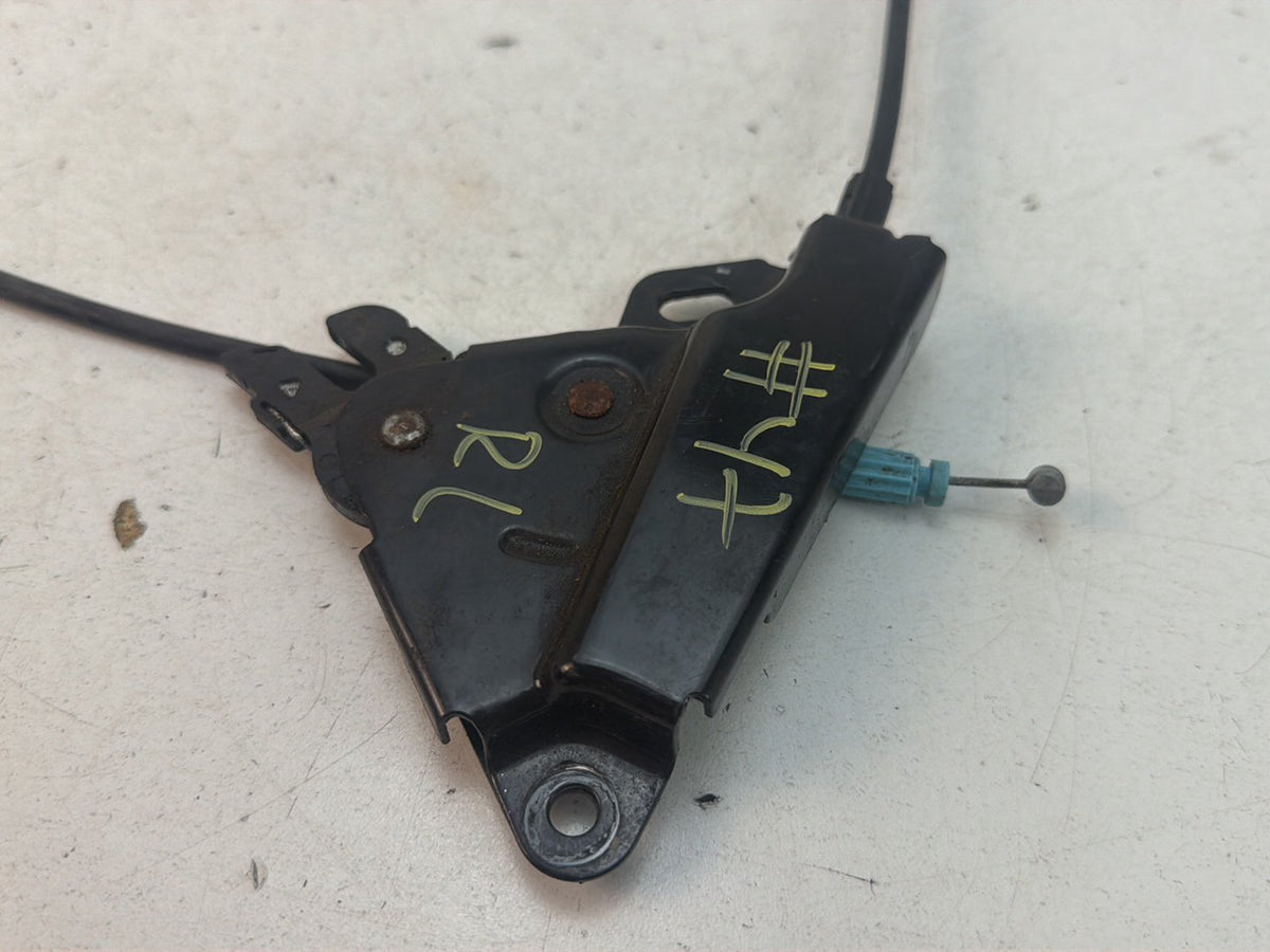 2015-2020 Toyota Sienna Rear Left Power Sliding Door Open Stop Lock Latch OEM
