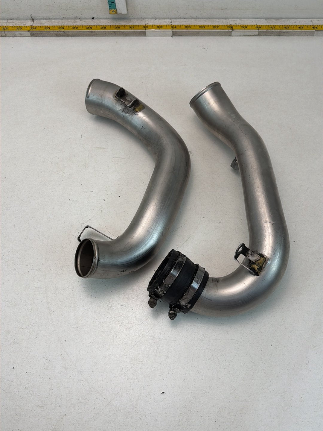 2012-2017 Mercedes-Benz S-Class W221 Left Air Intake Turbocharger Duct Tube OEM