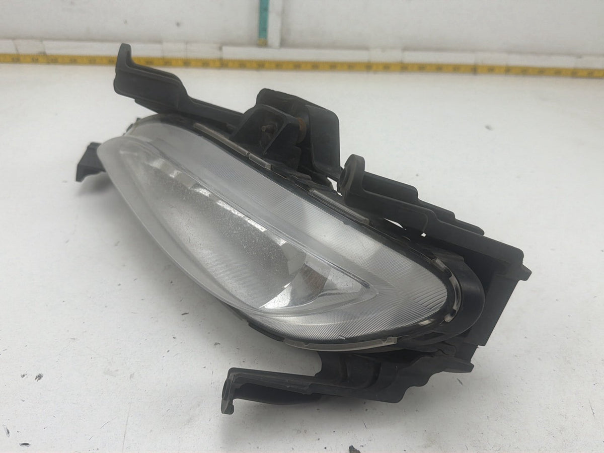 2011-2013 Hyundai Sonata Front Right Passenger Side Fog Light 116-50588R OEM