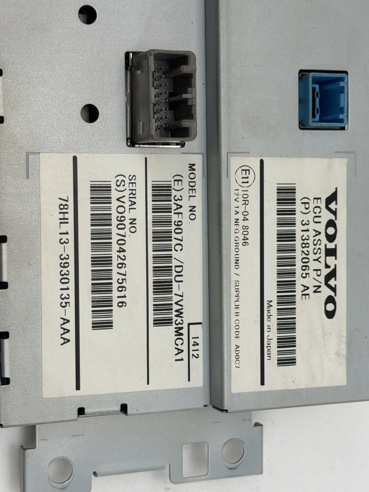 2011-2018 Volvo S60 Dash Information Radio Display Screen 31382065 OEM