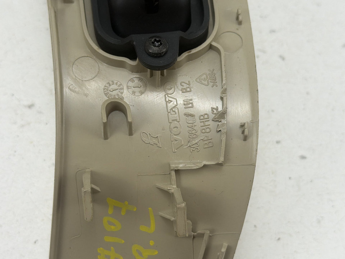 2011-2018 Volvo S60 - Left Rear Door Window Switch Surround PN: 9123969RH OEM