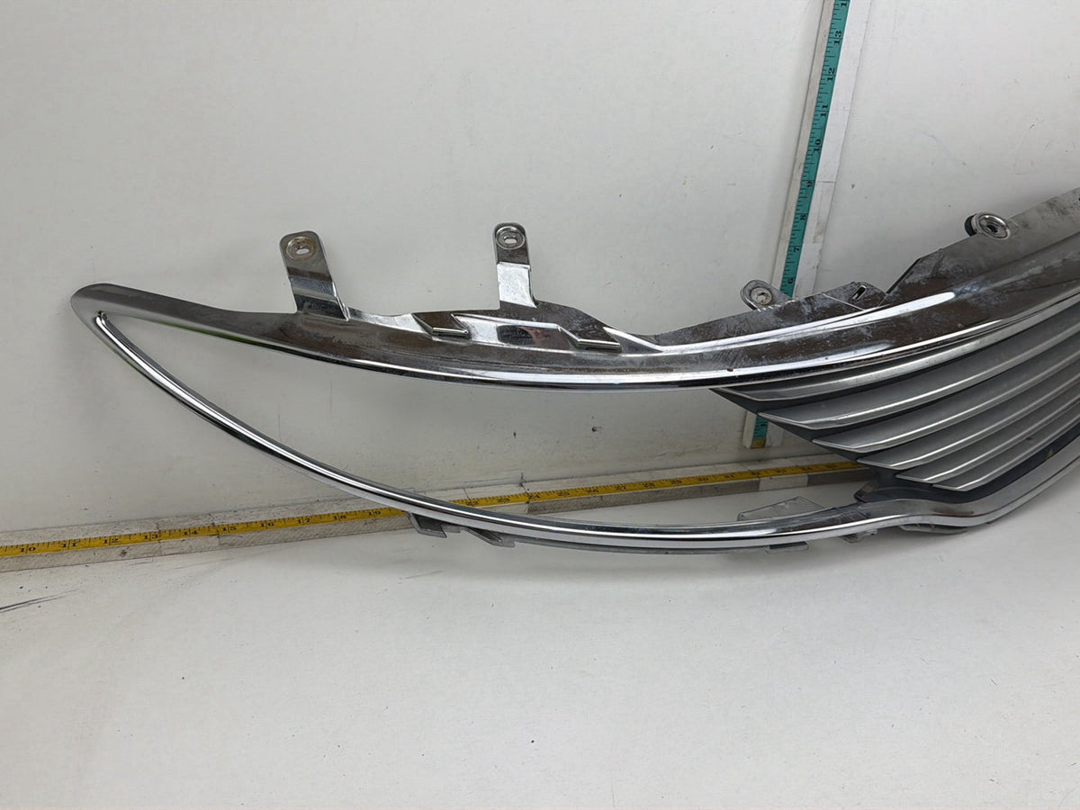 2013-2016 Lincoln MKZ Front Right Passenger Upper Radiator Grille Mesh Trim OEM