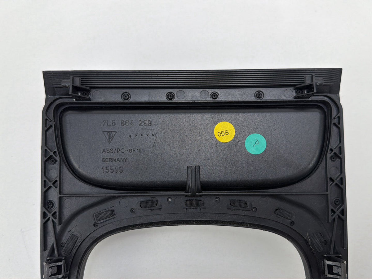 2003-2006 Porsche Cayenne Centre Console Switch Panel 7L5864299 OEM