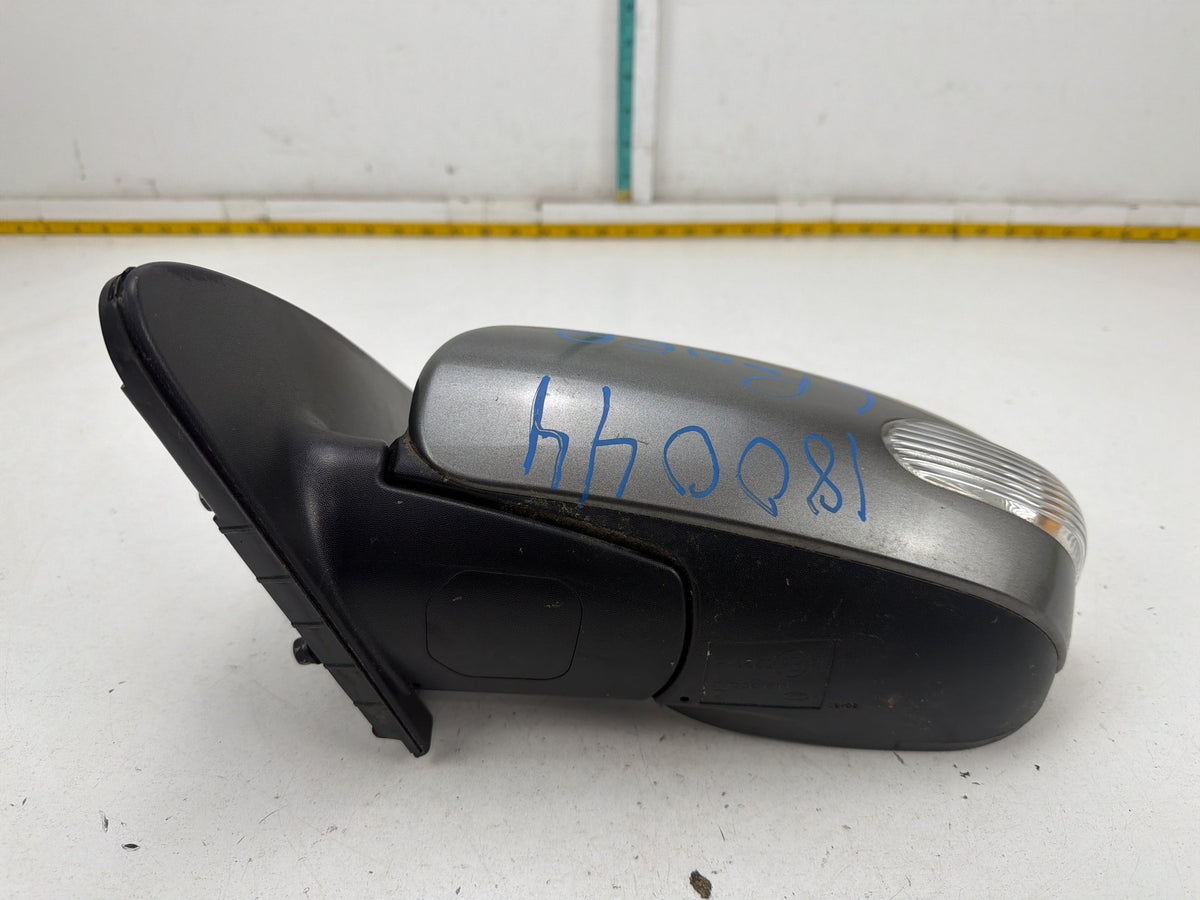2010-2013 Kia Forte Front Left Driver Side Door Mirror Turn Signal E4022915 OEM