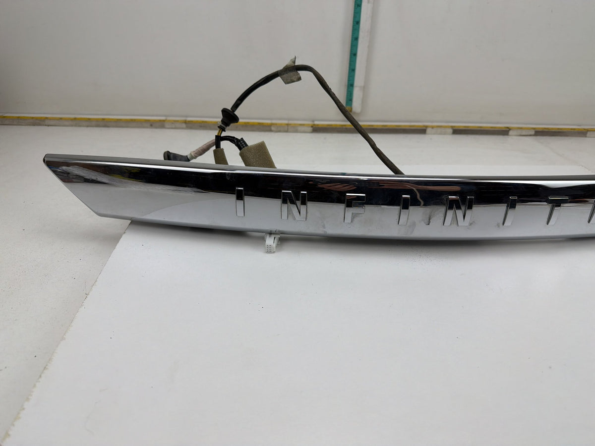2011-2017 Infiniti QX56-Rear Tailgate Upper Chrome Molding 90816 1LA0A OEM