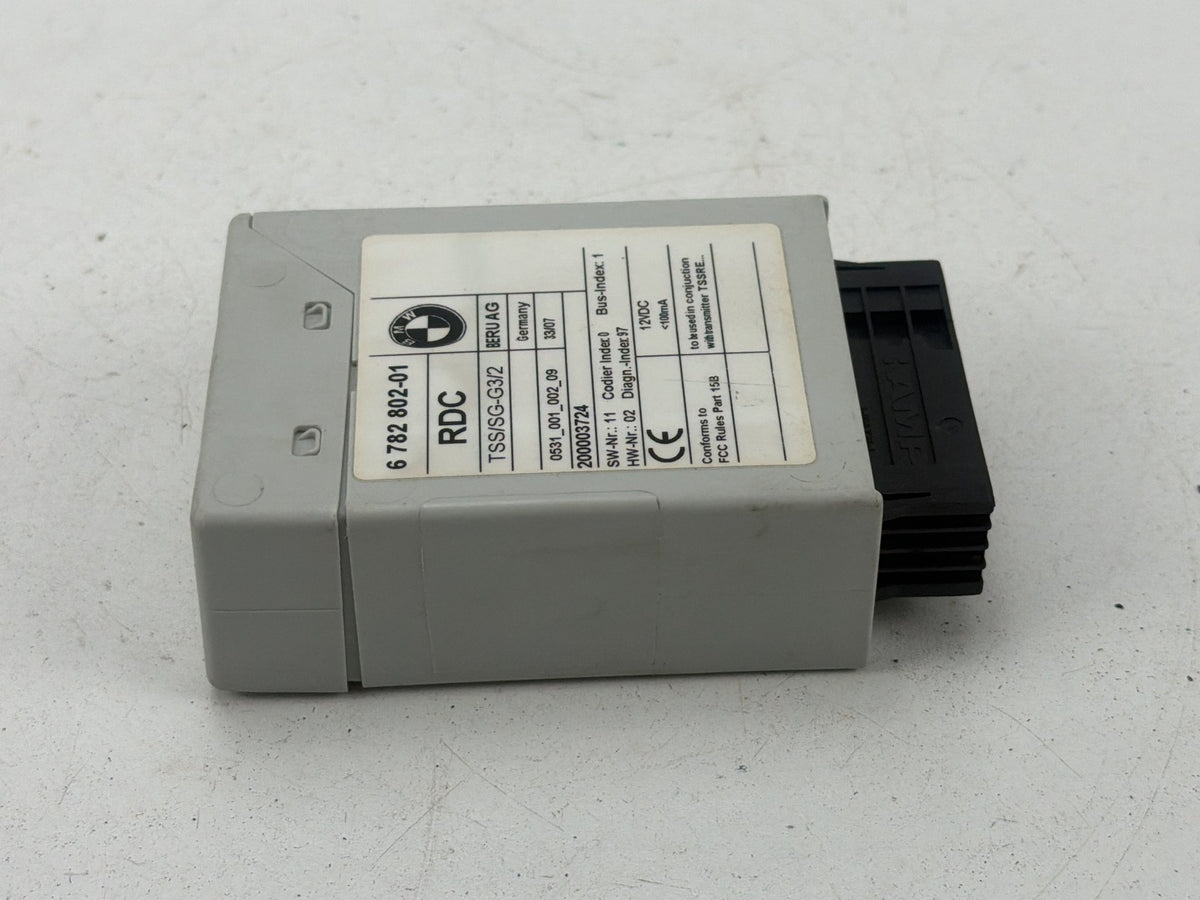 2004-2010 BMW X3 E83 Tire Pressure Monitoring System (TPMS) Module 6782802 OEM