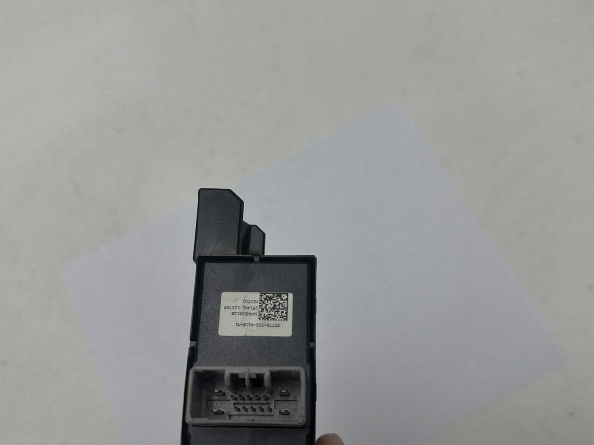 2011-2017 Honda Odyssey Rear Right Sliding Door Power Window Switch OEM