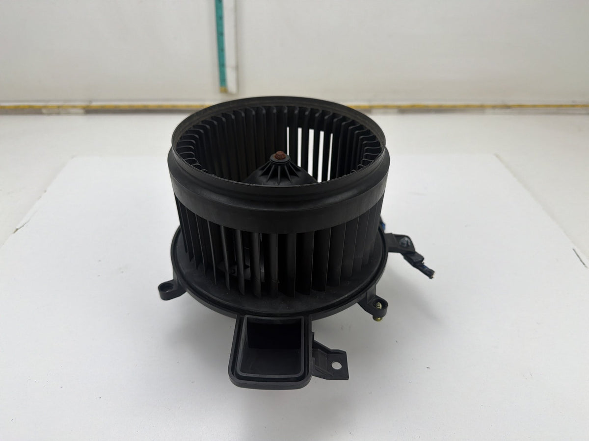 2014-2021 Maserati Quattroporte HVAC Heater AC Blower Motor Fan 0701132570 OEM