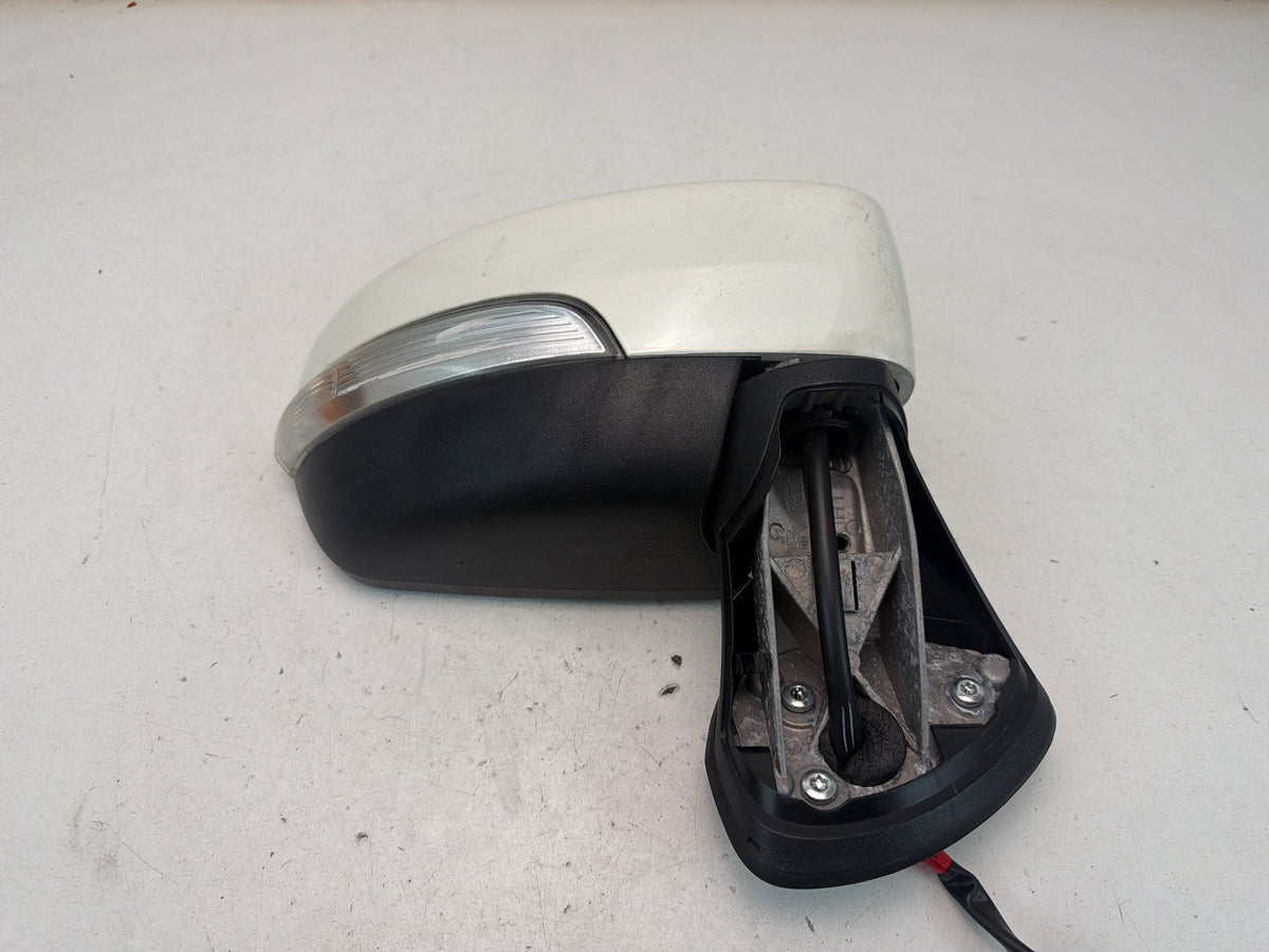 2018-2022 Ford EcoSport Front Right Passenger Side Door Mirror E4044014 OEM