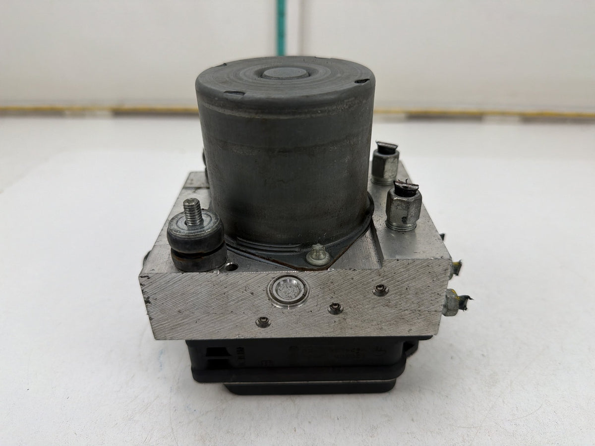 2009-2012 Infiniti FX35 ABS Anti-Lock Brake Pump Actuator Module 0265230353 OEM
