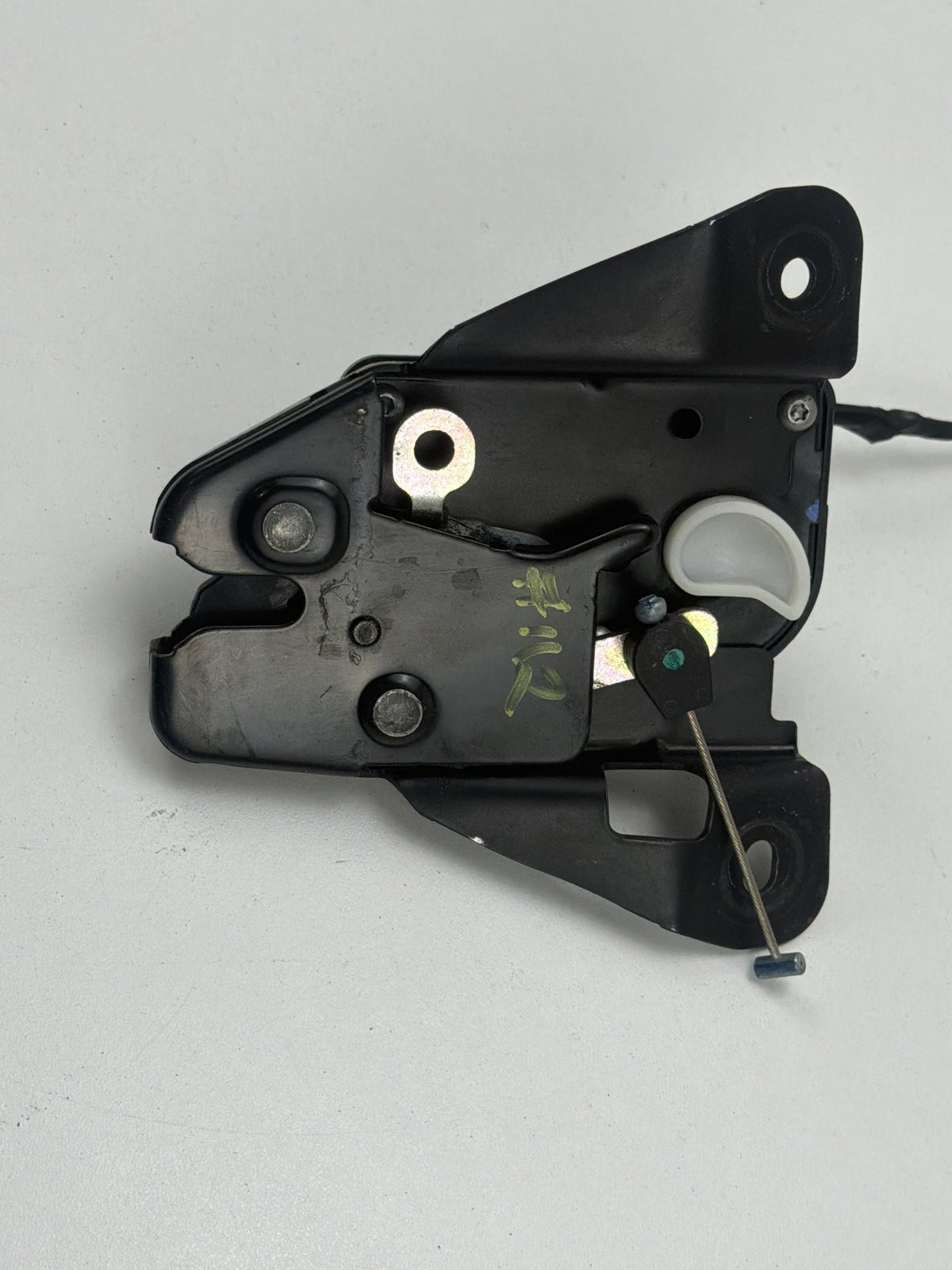 2014-2020 Maserati Quattroporte VI M156 Rear Trunk Lid Lock Latch Actuator OEM
