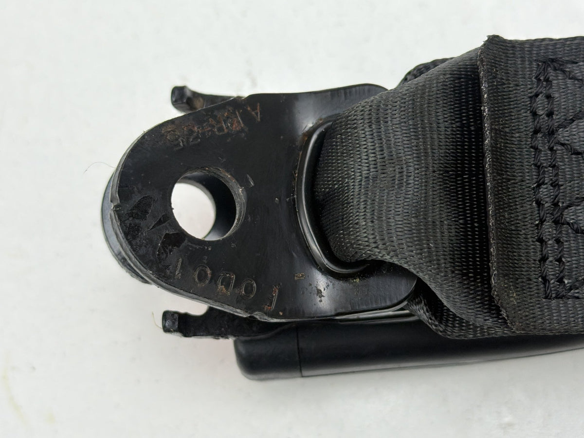 2014-2016 Kia Cadenza Rear Left & Center Seat Belt Buckle x2 OEM