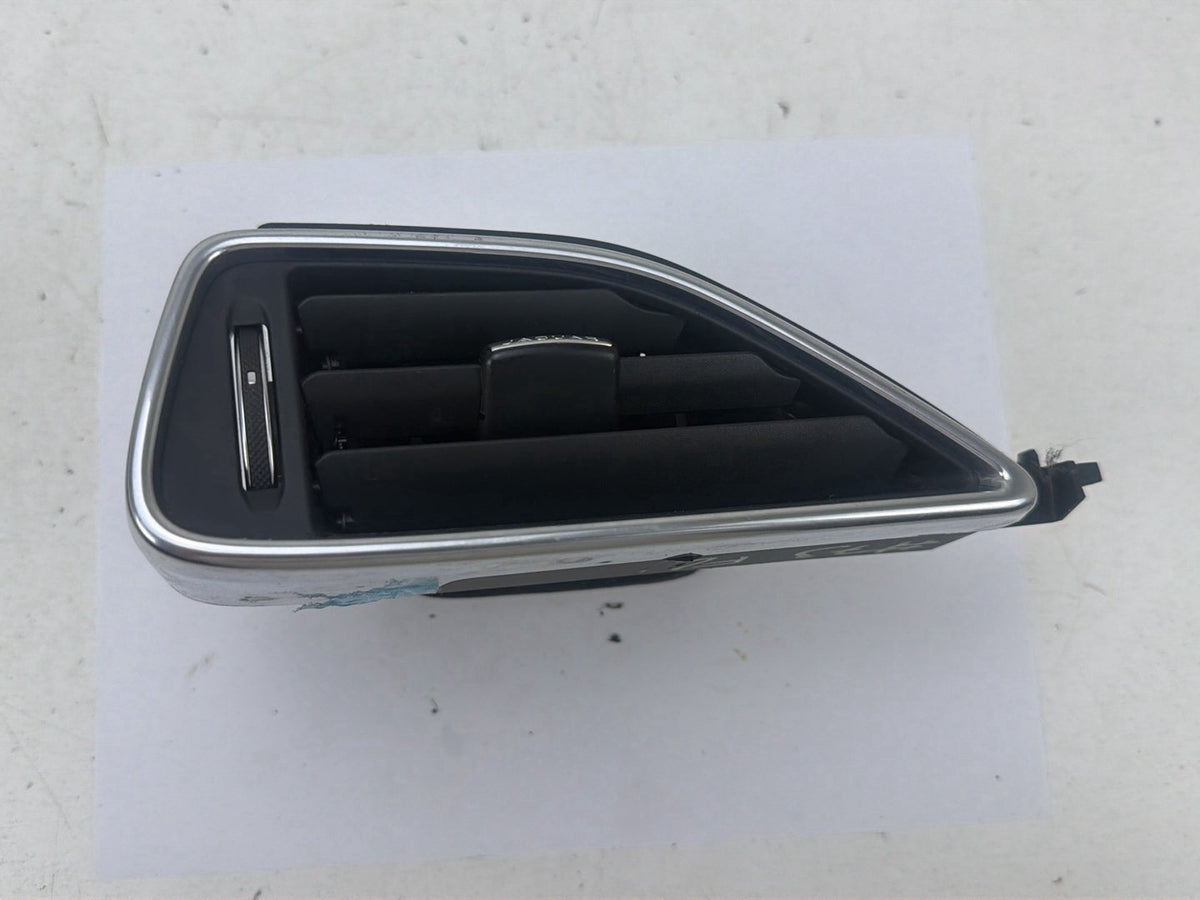 2017-2020 Jaguar F-Pace Front Left Driver Side Outer Dashboard HVAC Air Vent OEM