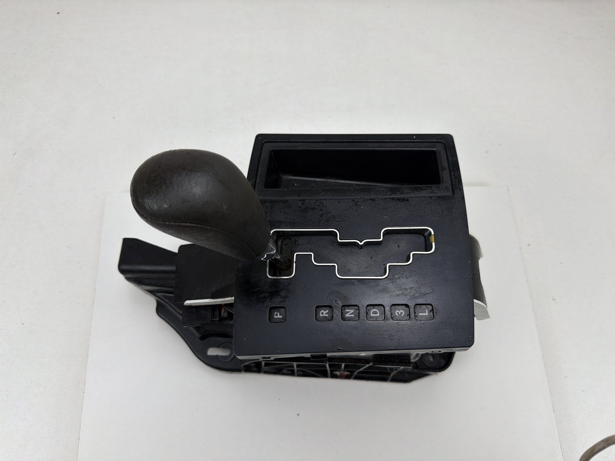 2008-2010 Chrysler 300 Floor Gear Shifter Selector 04578805AC OEM