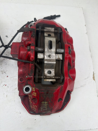 2014-2020 Maserati Quattroporte Front Left & Right Brake Calipers Pair OEM
