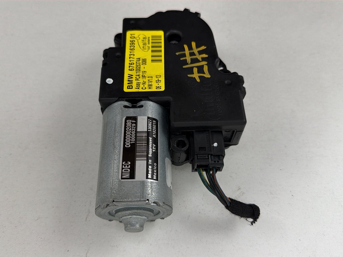 2012-2015 BMW X1 E84- Wiper Motor PN: 10025374A OEM