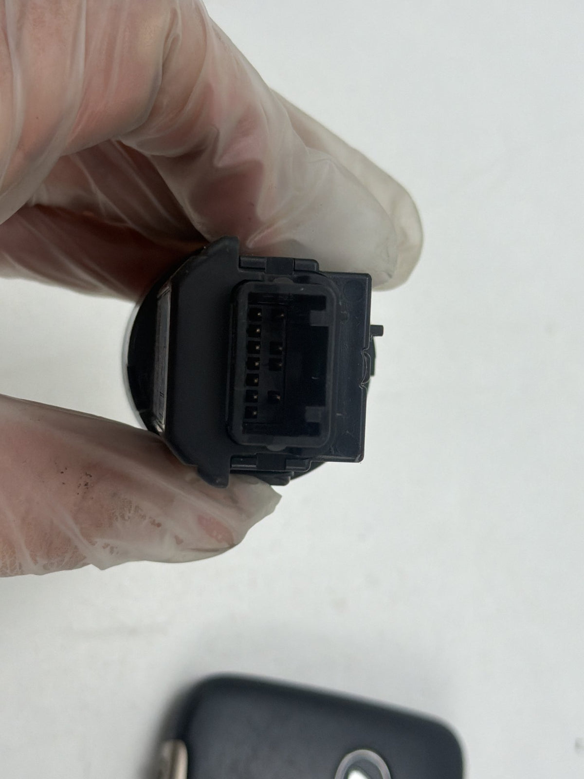 2010-2015 Lexus IS250C Engine Start Stop Switch w/ Remote Control 2005DJ0924 OEM