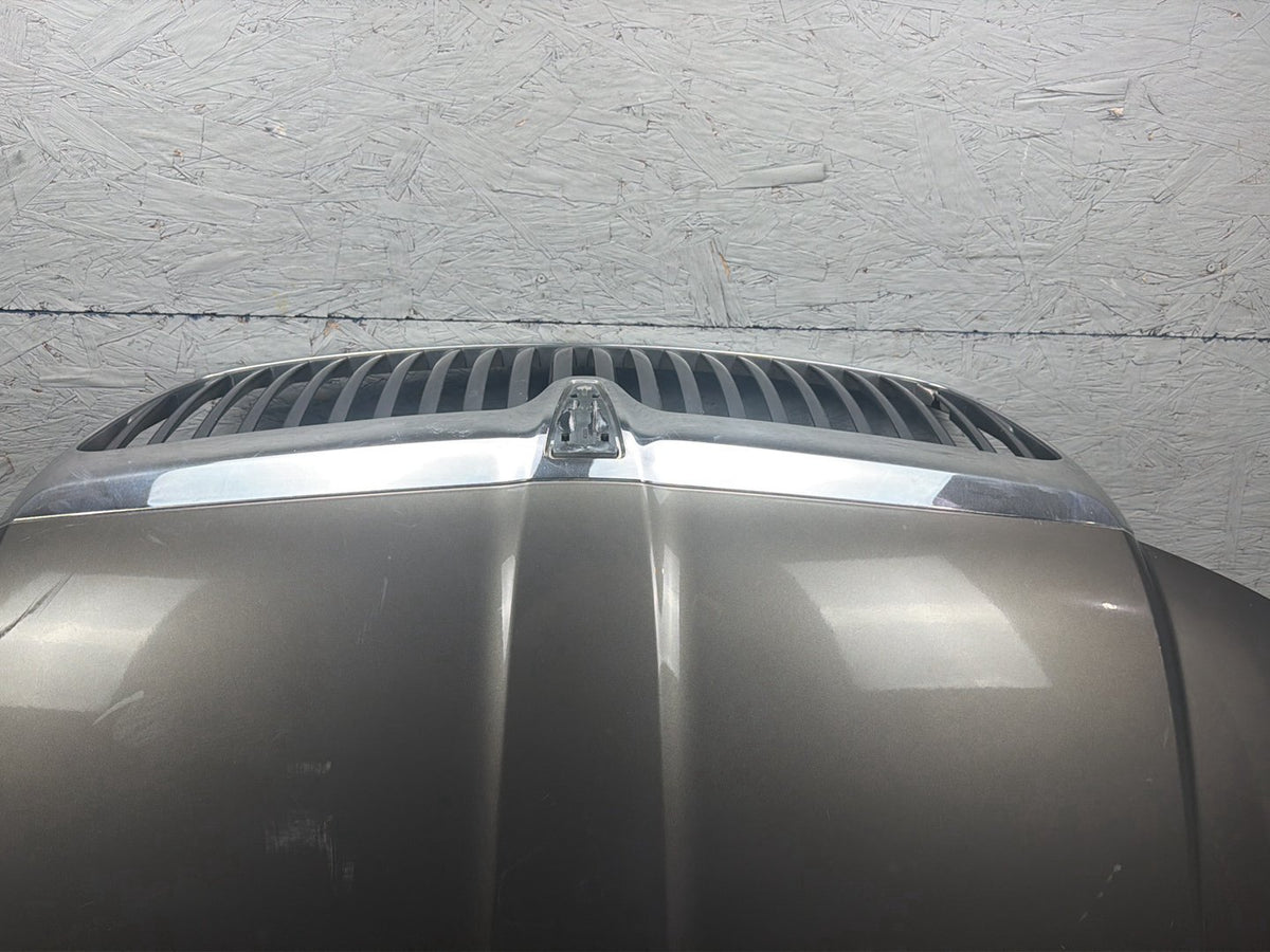 2003-2006 Lincoln Navigator U228 - Front Hood Bonnet OEM