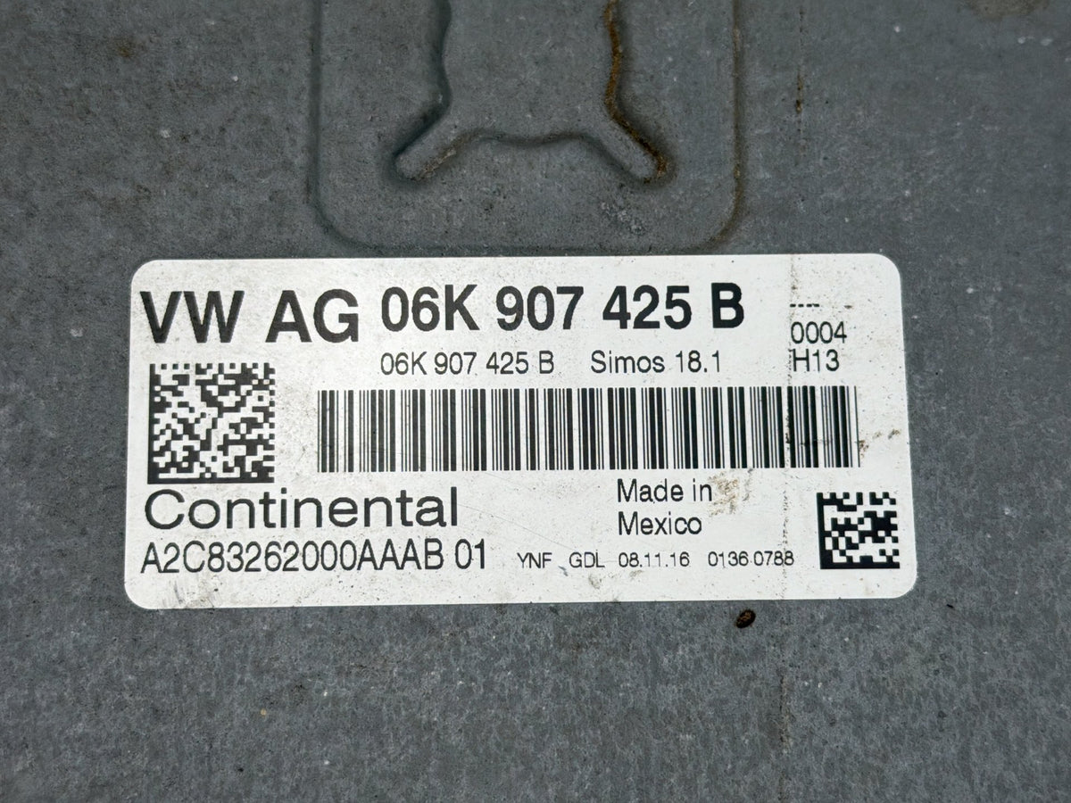 2015-2017 Volkswagen Golf Engine Computer Control Module 06K 907 425 B OEM