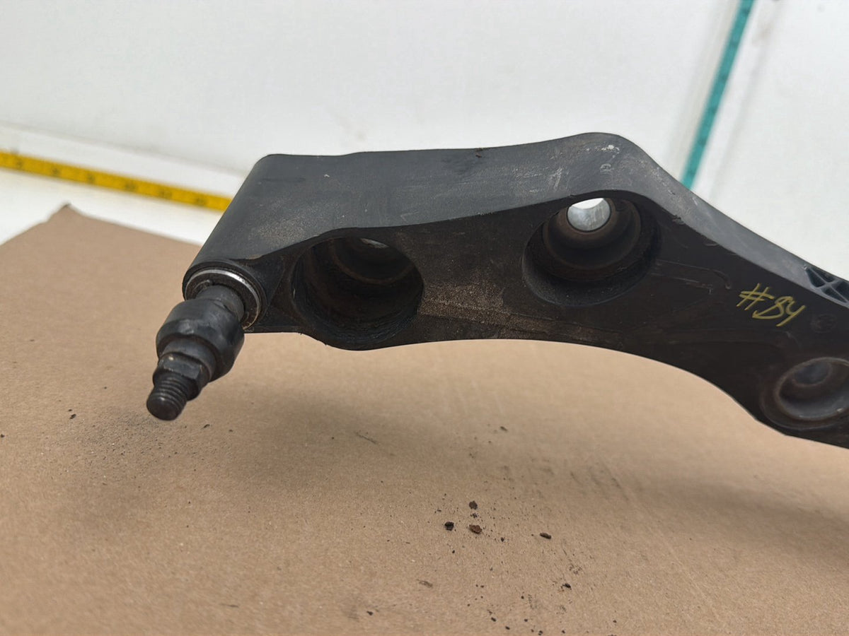 2008-2010 BMW 528i E60 Front Windshield Wiper Motor Linkage 7193995 OEM
