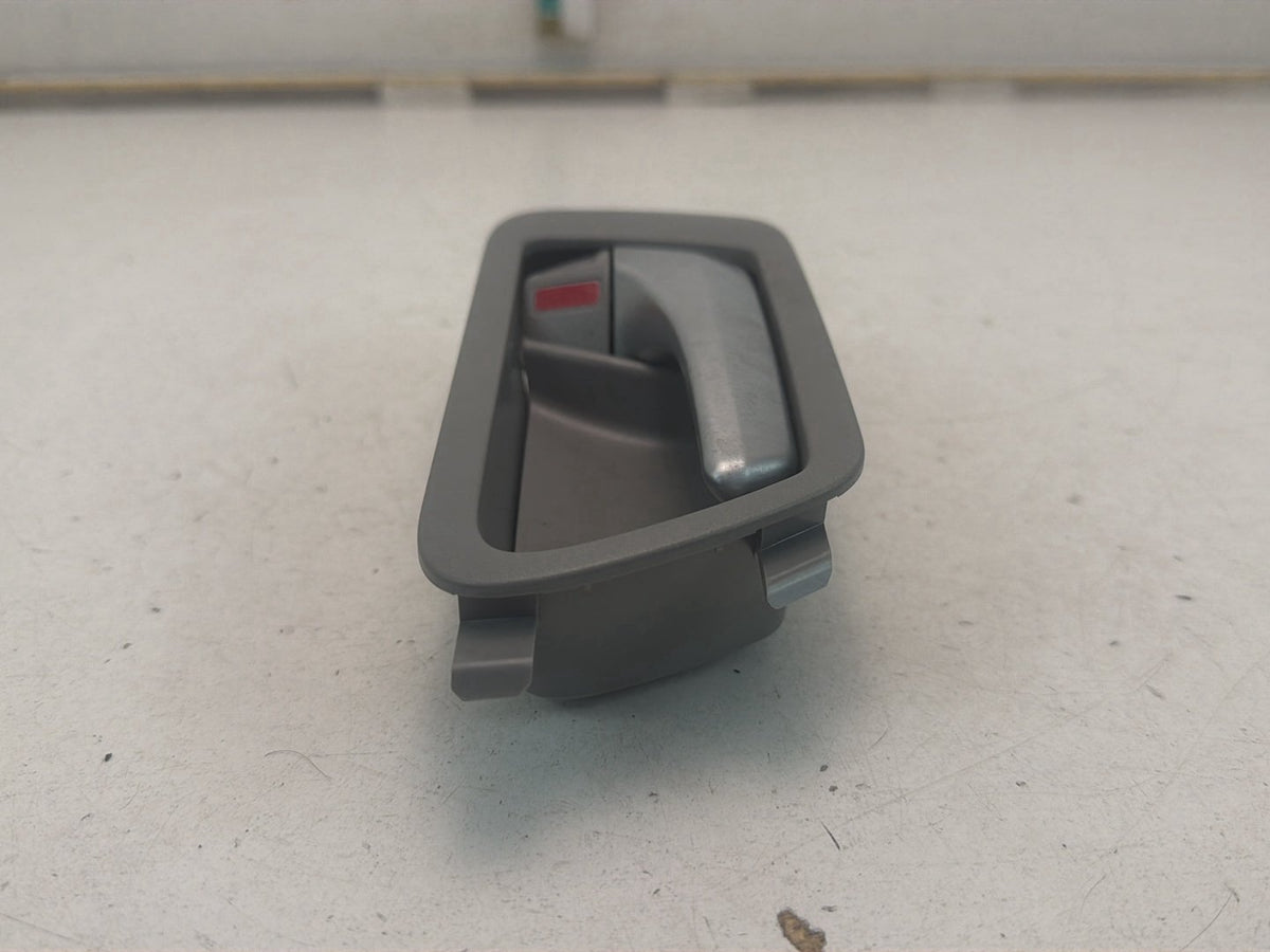 2011-2020 Toyota Sienna L30 -Front Right Passenger Side Door Interior Handle OEM