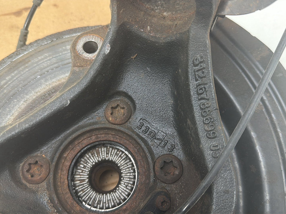 2012-2015 BMW X1 E84 Left Front Spindle Knuckle Hub 3121 6788699 OEM