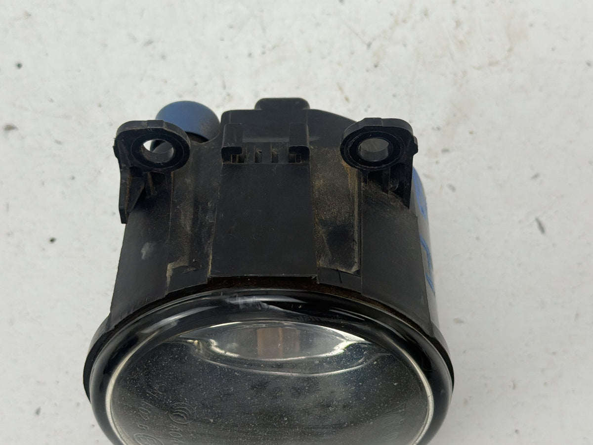 2011-2014 Nissan Sentra Front Bumper Fog Light Driving Lamp 261509B90C OEM