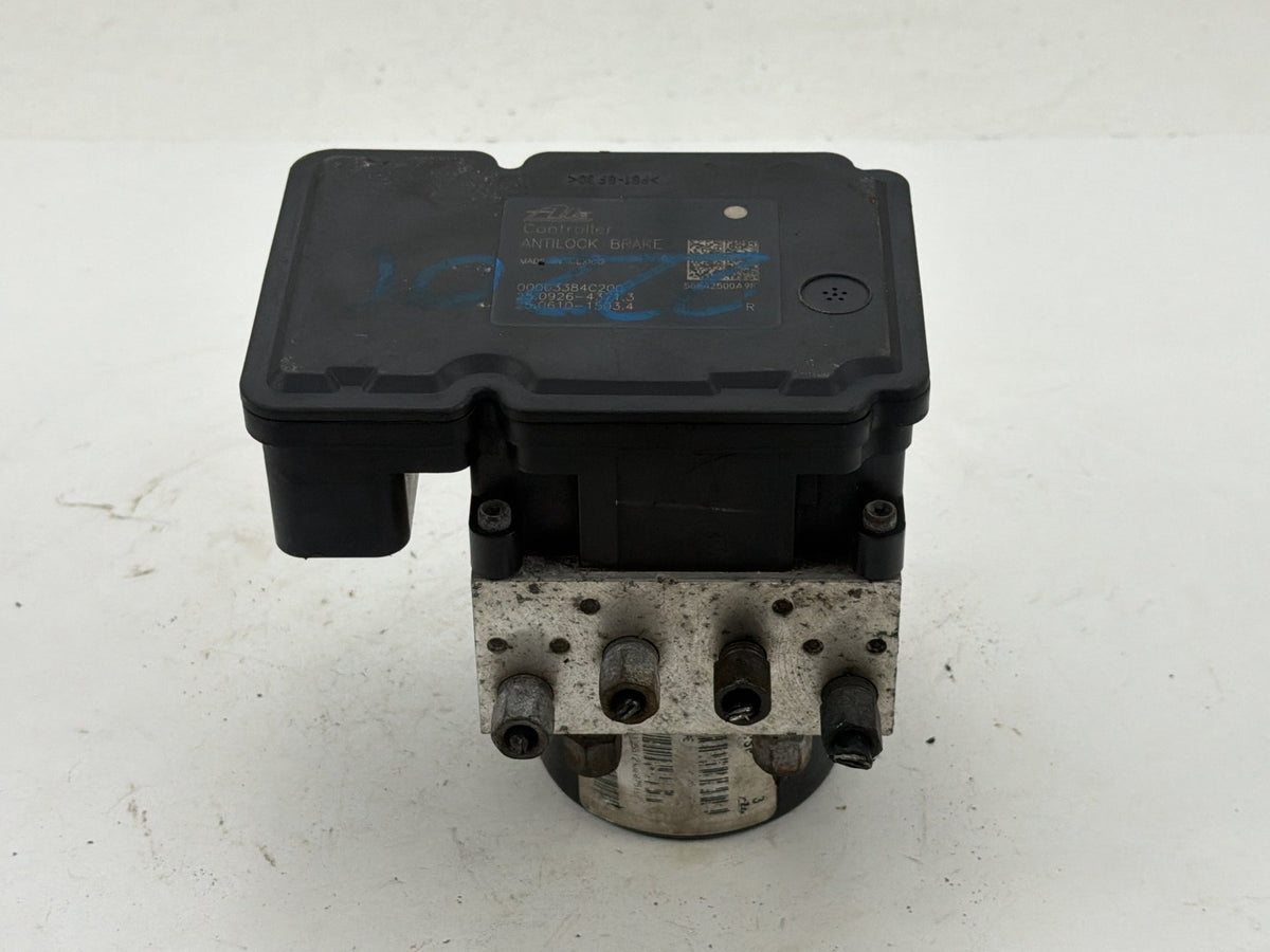 2006 Jeep Grand Cherokee ABS Anti-Lock Brake Pump Control Module P52124081AE OEM